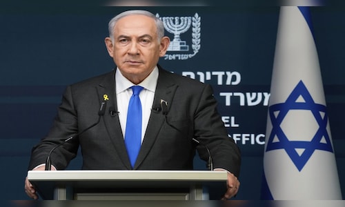 Netanyahu Seeks Presidential Pardon for Corruption Charges