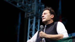 Khan’s Prison Conditions: Khwaja Asif Describes Five-Star Facilities