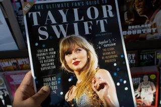 Is Taylor Swift Really as Great as Shakespeare?*